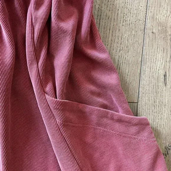 Saturday Sunday Anthropologie Mauve Jumpsuit W/ Smocked Ruffle Straps & Pockets - Picture 6 of 12